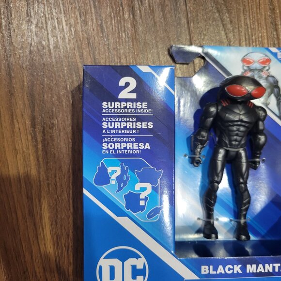 DC Black Manta Action Figure with 2 Surprise Accessories Included - Picture 3 of 4
